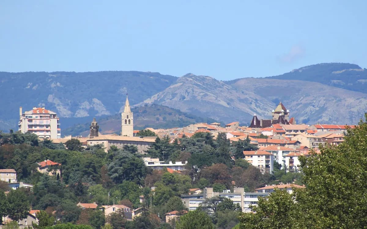 Aubenas, Auvergne-Rhône-Alpes — jeu de piste à Aubenas