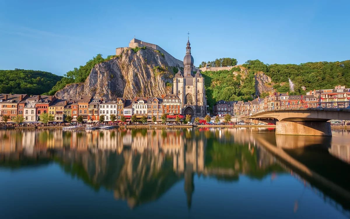 Dinant, Wallonie (Namur) — jeu de piste à Dinant