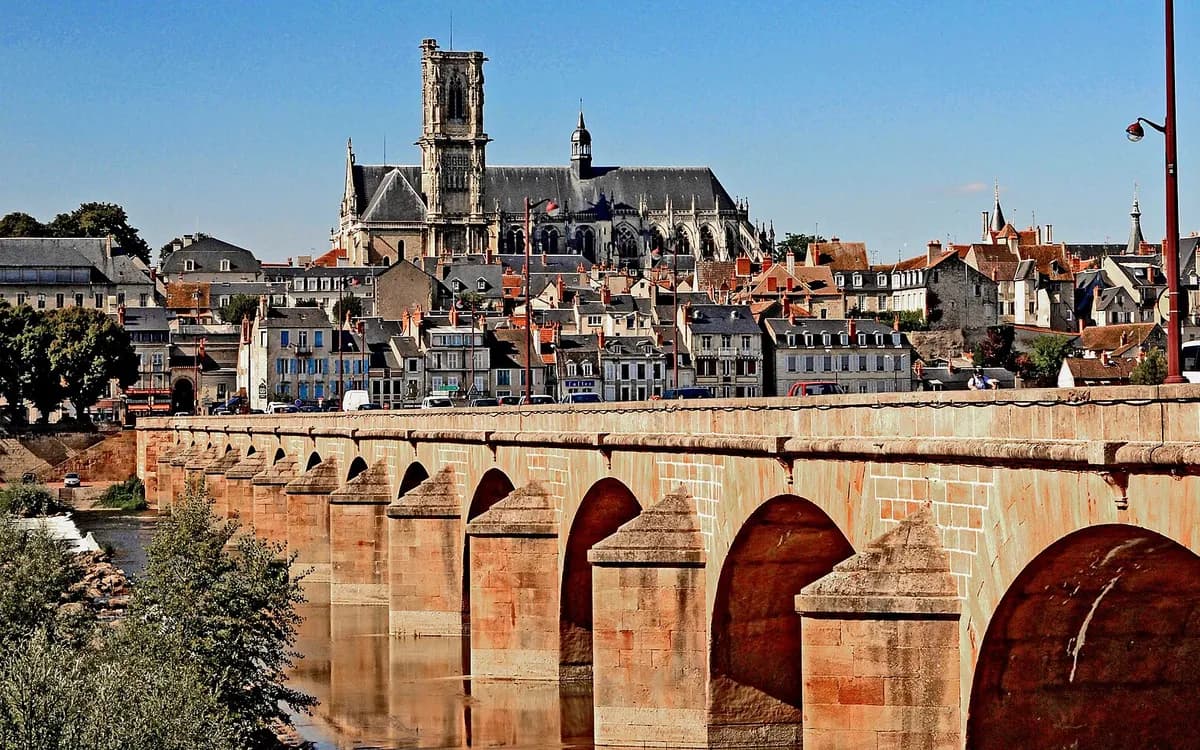 Nevers, Bourgogne-Franche-Comté — jeu de piste à Nevers
