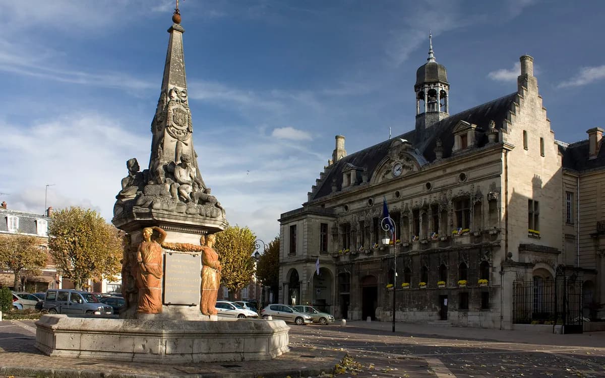 Noyon, Hauts-de-France — jeu de piste à Noyon