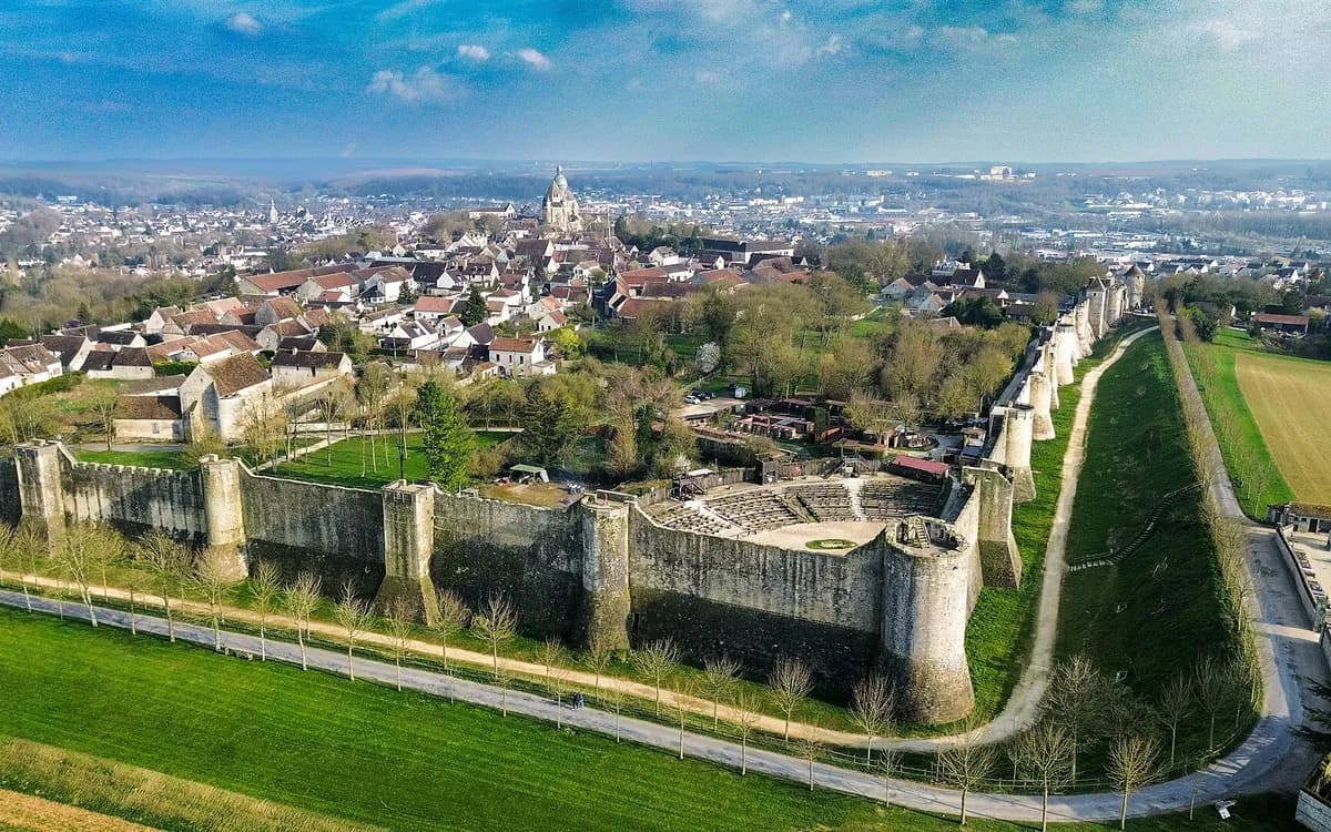 Provins, Île-de-France — jeu de piste à Provins