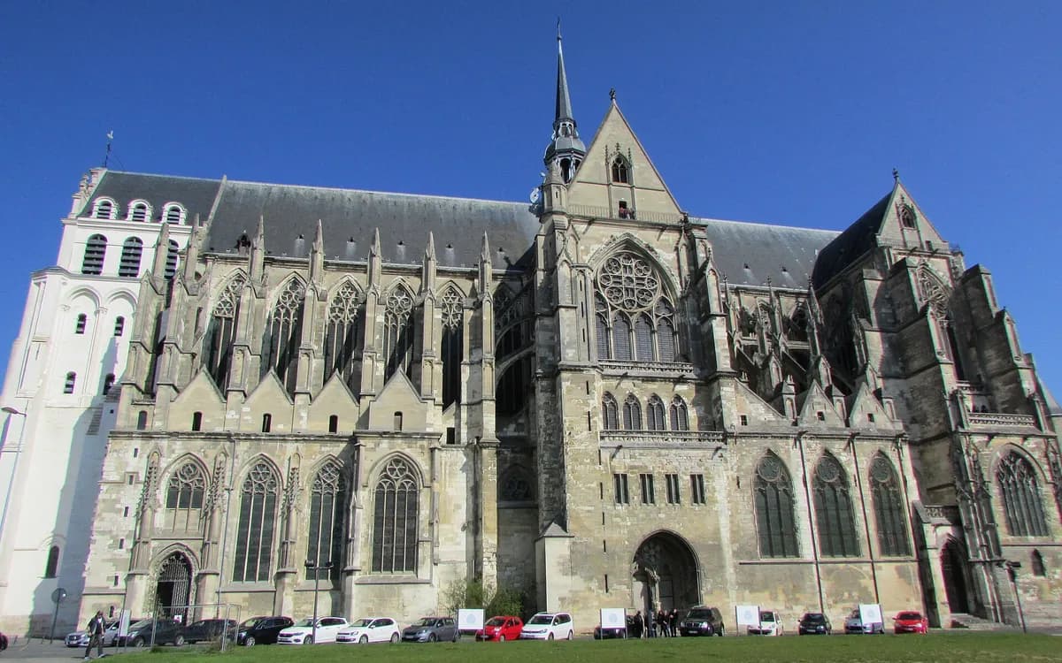 Saint-Quentin, Hauts-de-France — jeu de piste à Saint-Quentin