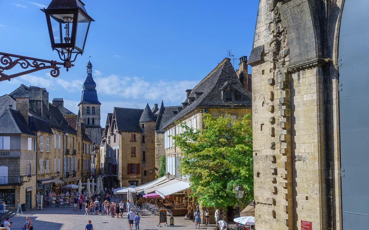 Sarlat-la-Canéda, Nouvelle-Aquitaine — jeu de piste à Sarlat-la-Canéda