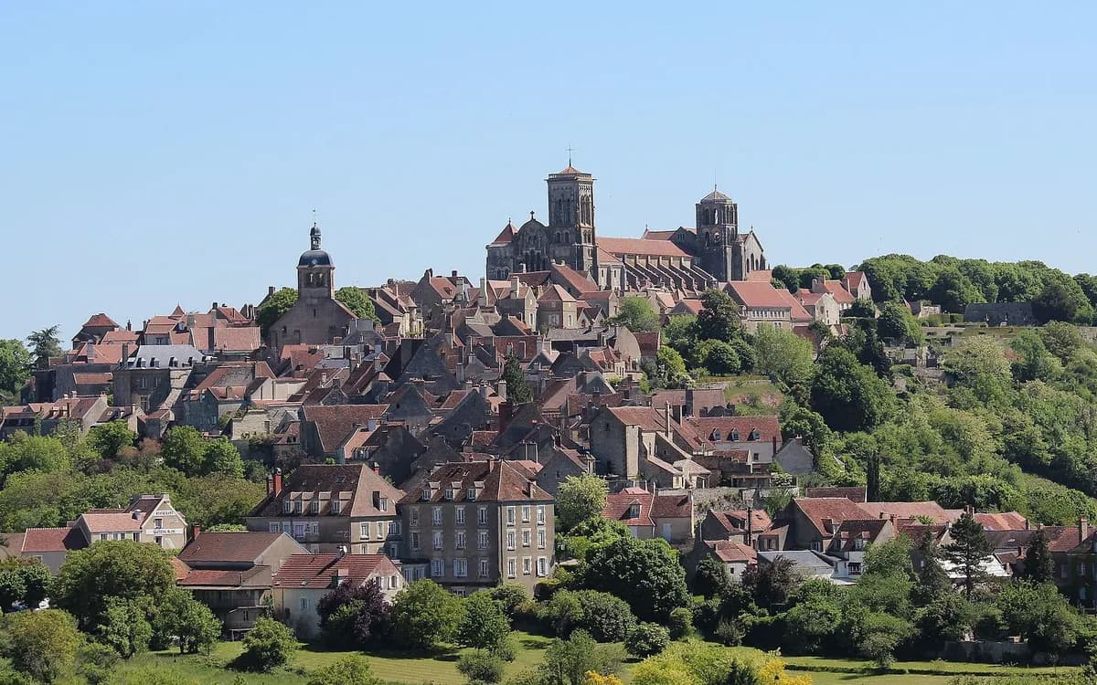 Vézelay, Bourgogne-Franche-Comté — jeu de piste à Vézelay